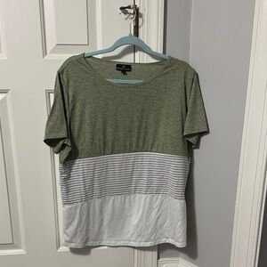 Nursing Queen Color Block with Stripes T-Shirt